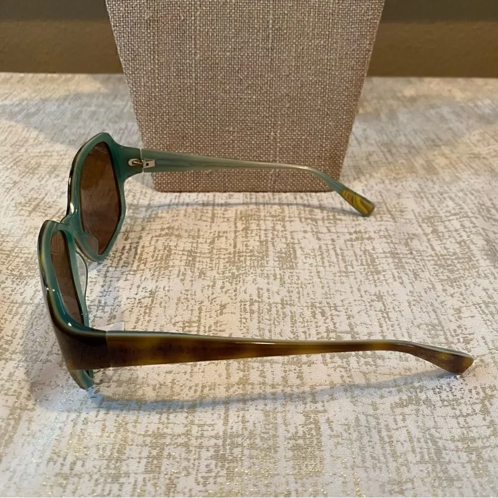 Paul Smith Women's Brown Tortoise Havana Designer Sunglasses PS-366. NWOT